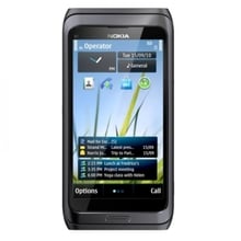 Nokia E7